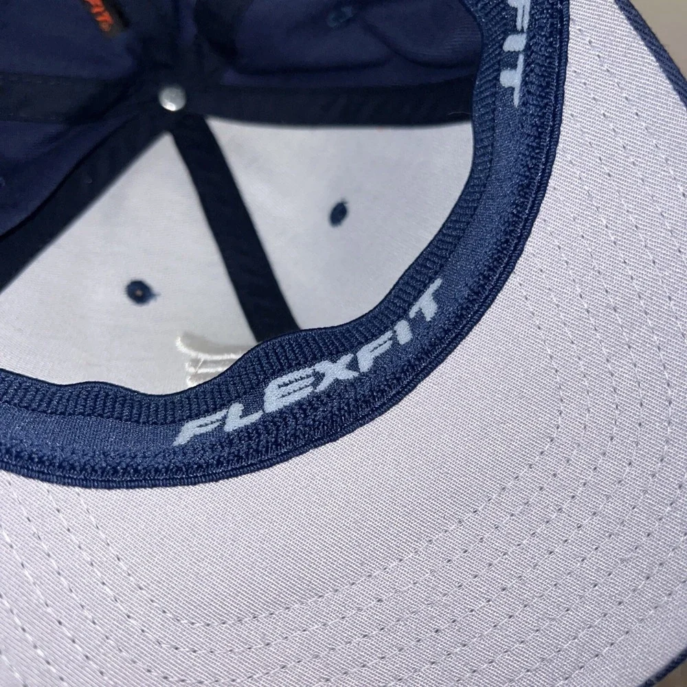 Colorado Eagles Hat‎ Cap Hockey Team Fitted S - M  Cap Blue White Flex Fit